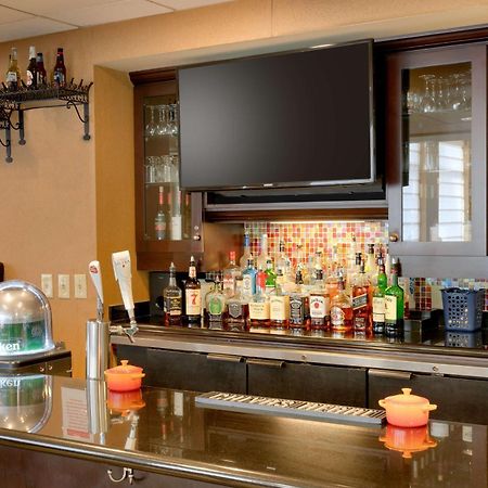 Hilton Garden Inn Clarksville Buitenkant foto
