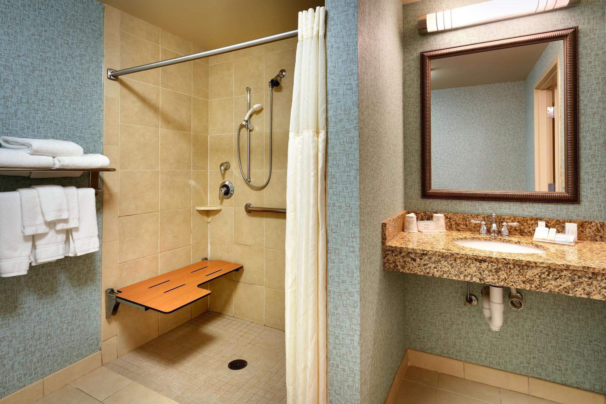Hilton Garden Inn Clarksville Buitenkant foto