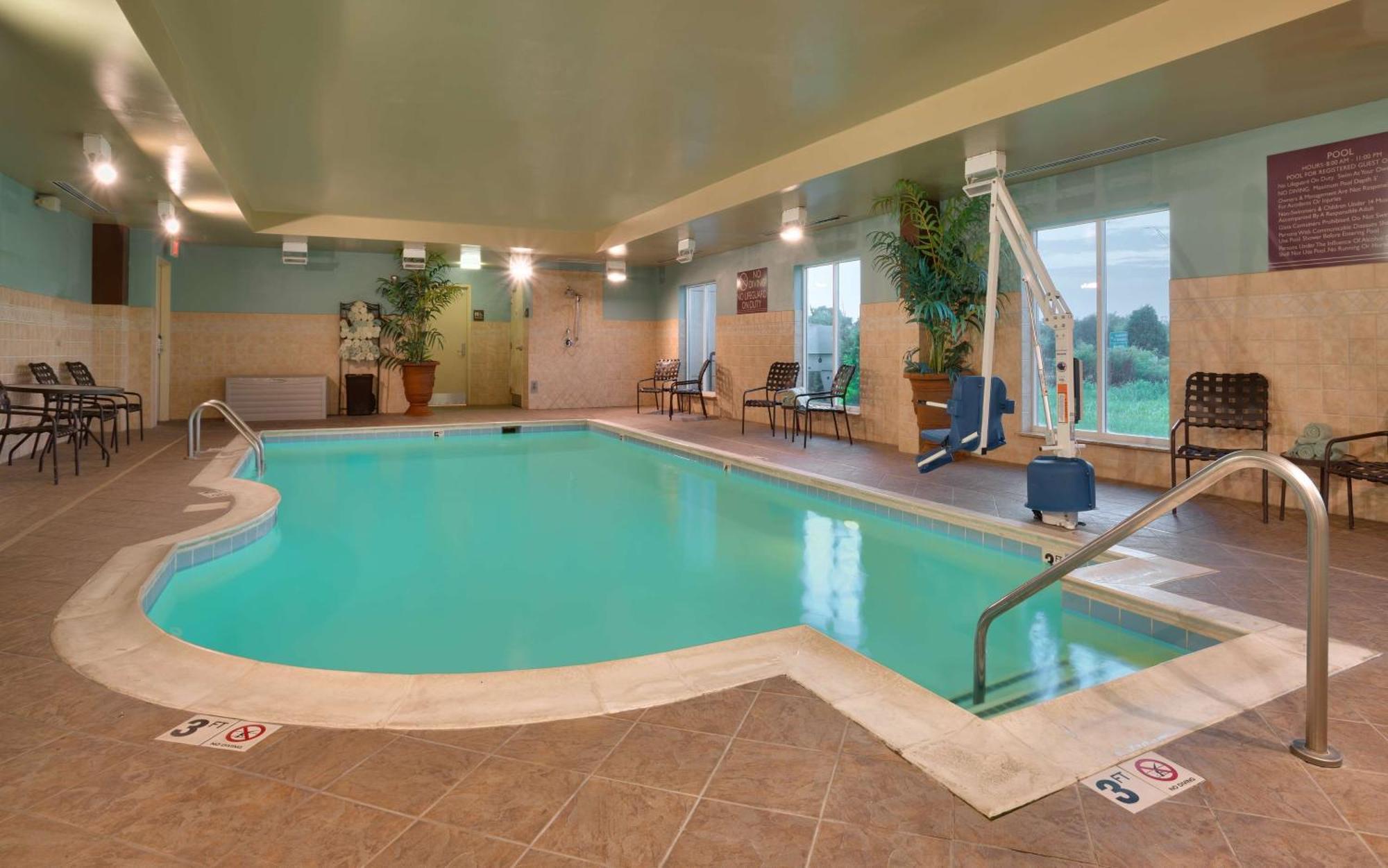 Hilton Garden Inn Clarksville Buitenkant foto