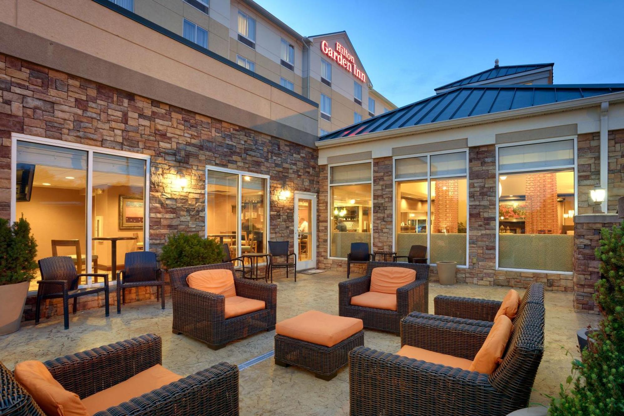 Hilton Garden Inn Clarksville Buitenkant foto
